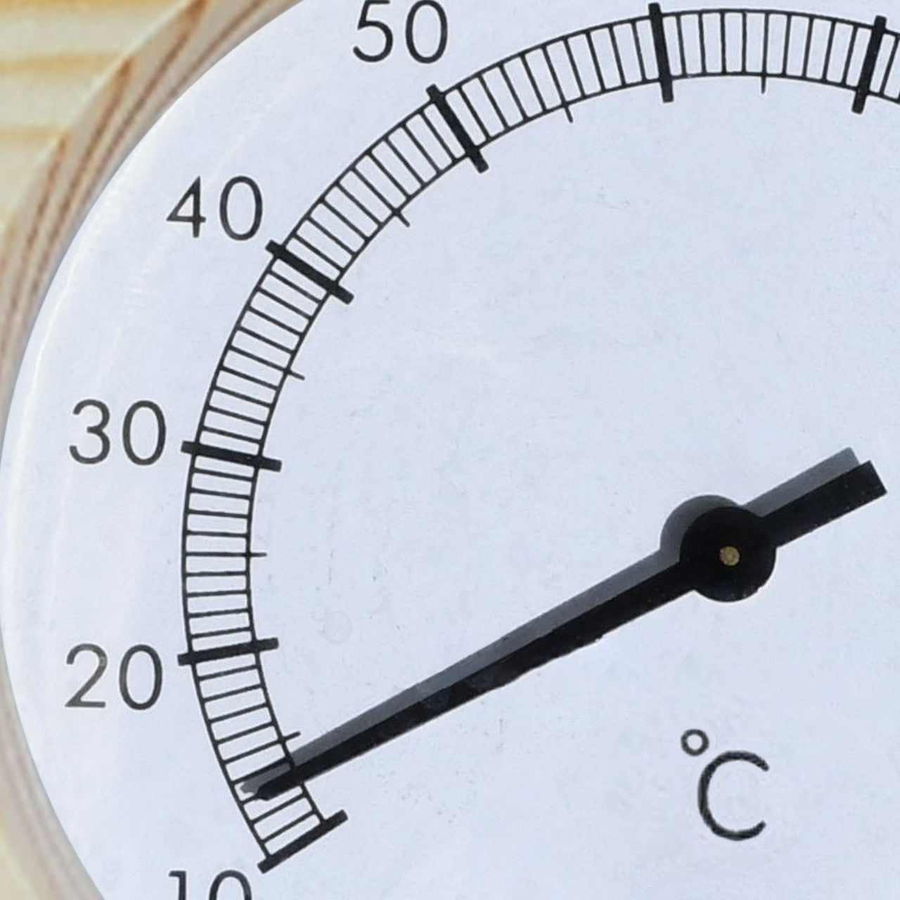 Wall-Mounted Pine Wood Thermometer and Hygrometer