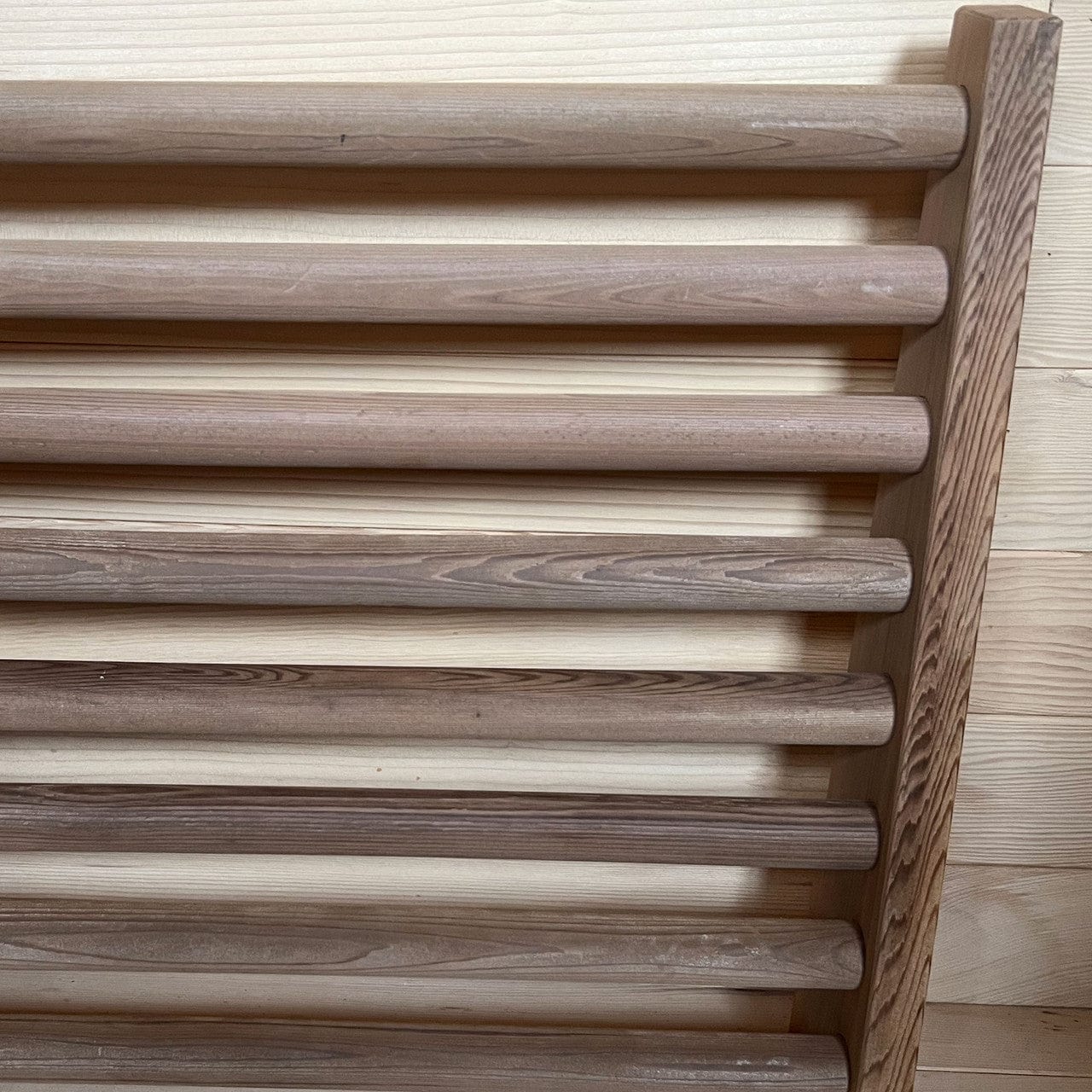 Aleko SAPILRED-AP Sauna Headrest Pillow - Red Cedar