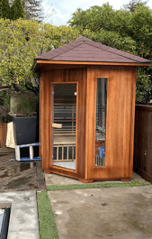 Enlighten 17379 Rustic Outdoor 4-Person CORNER Full Spectrum Infrared Sauna