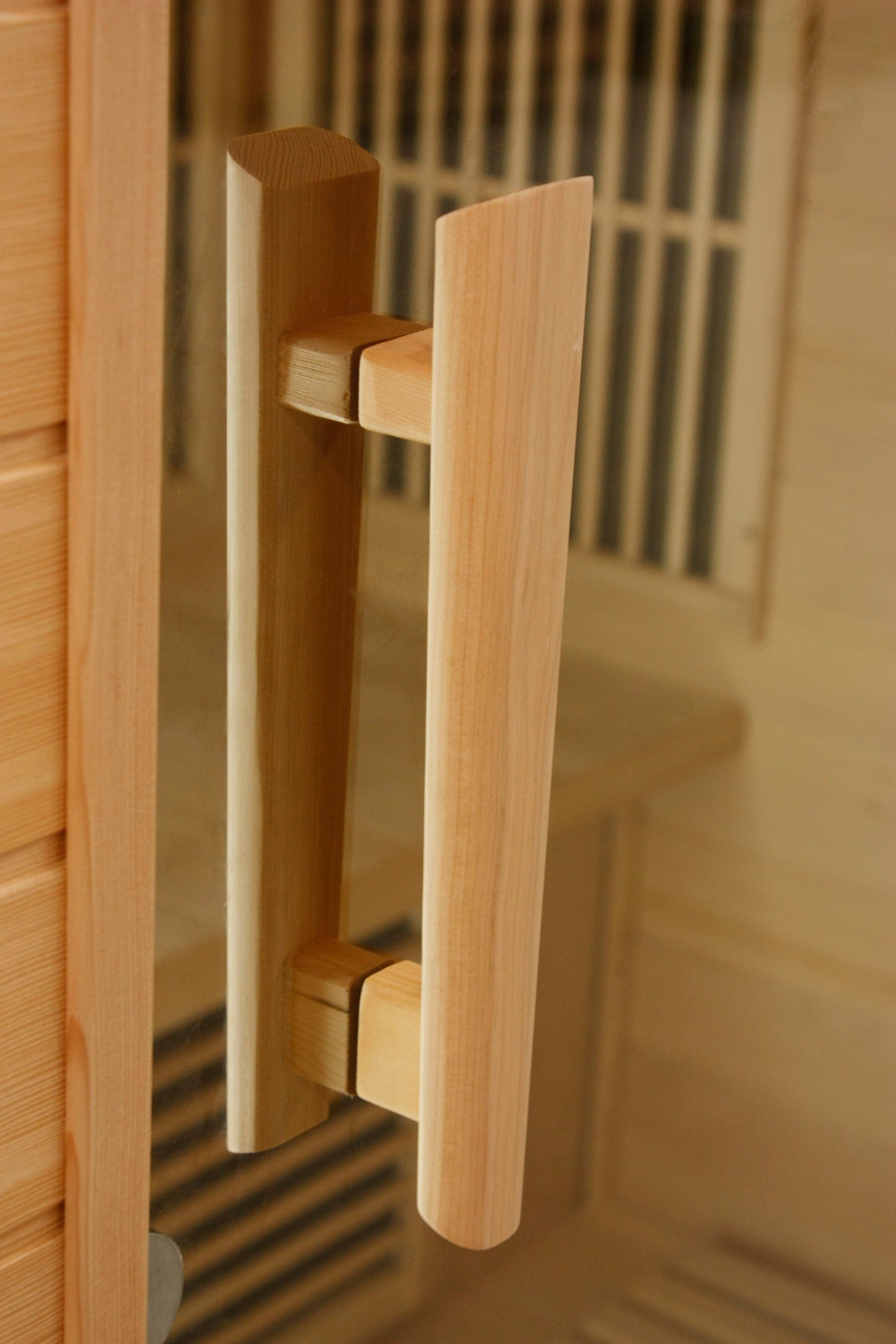 Maxxus Sauna MX-K356-01-ZF Maxxus 3-Person Corner Near Zero EMF FAR Infrared Carbon Canadian Hemlock Sauna
